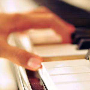 婚礼大乱婬交换高H
